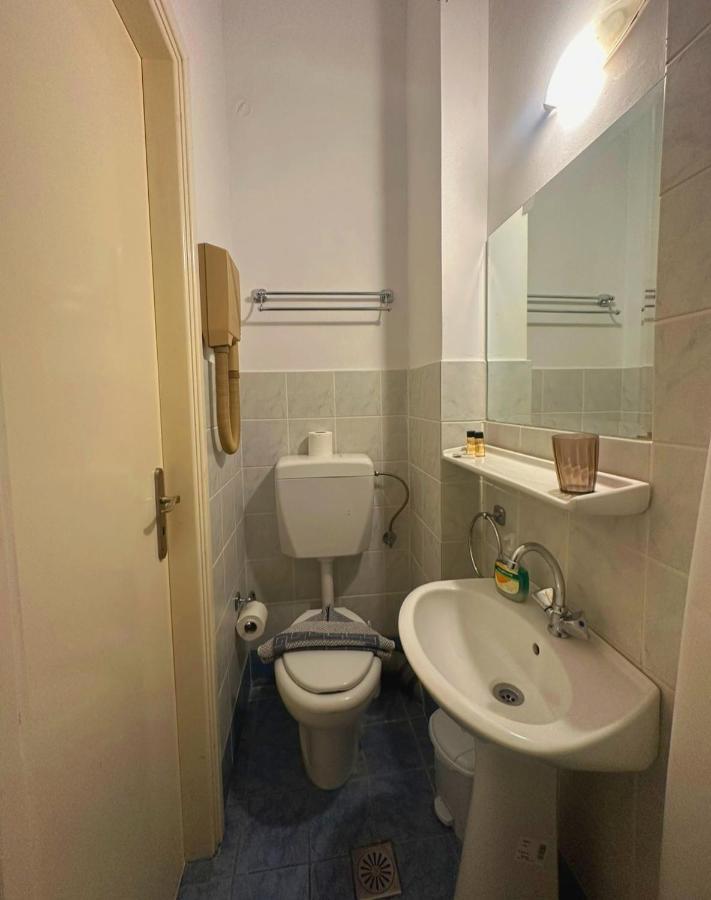 Vassilikon Hotel Loutraki  Luaran gambar