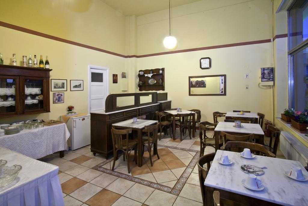 Vassilikon Hotel Loutraki  Luaran gambar